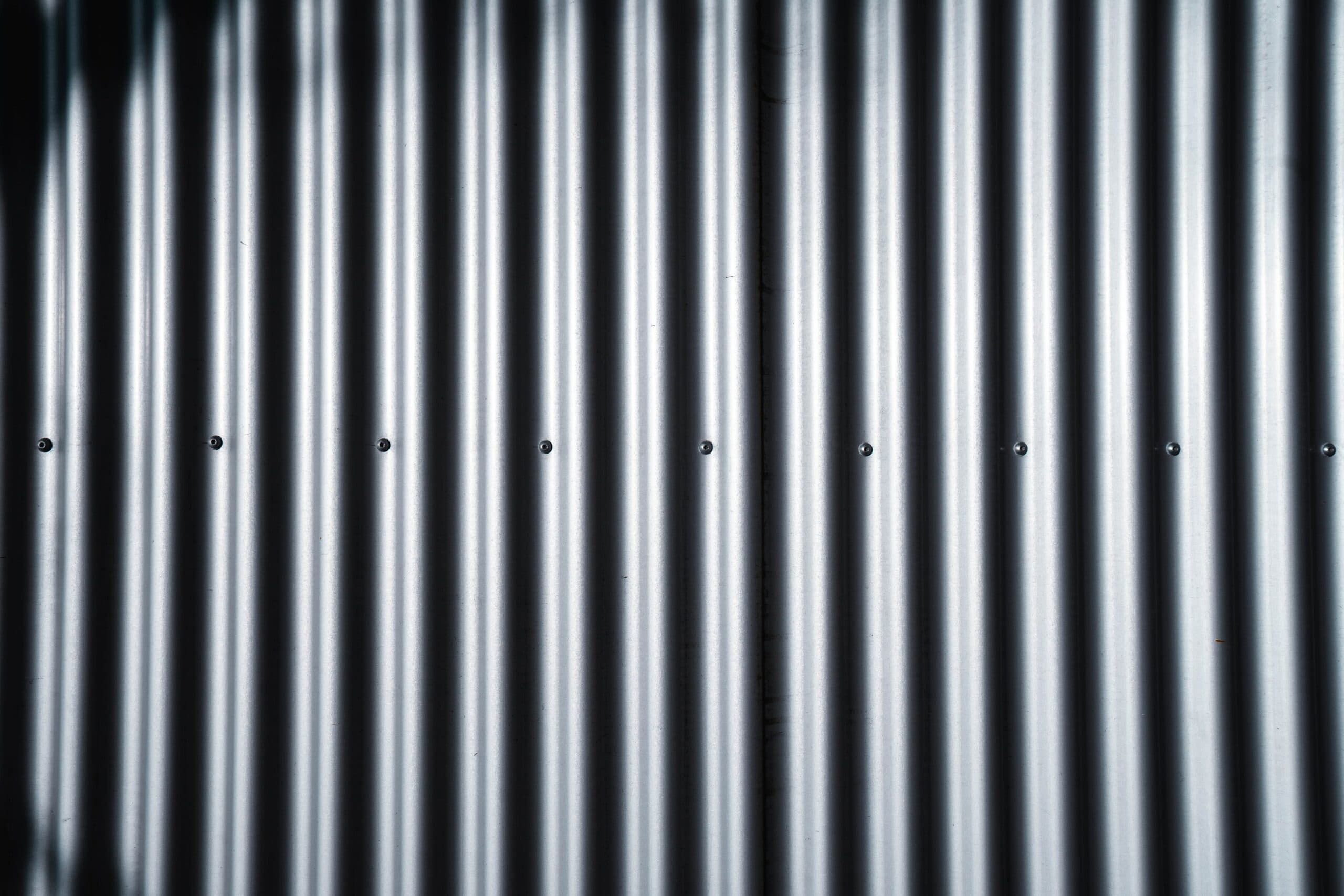 Creëer een trendy en duurzaam dak met golfplaten